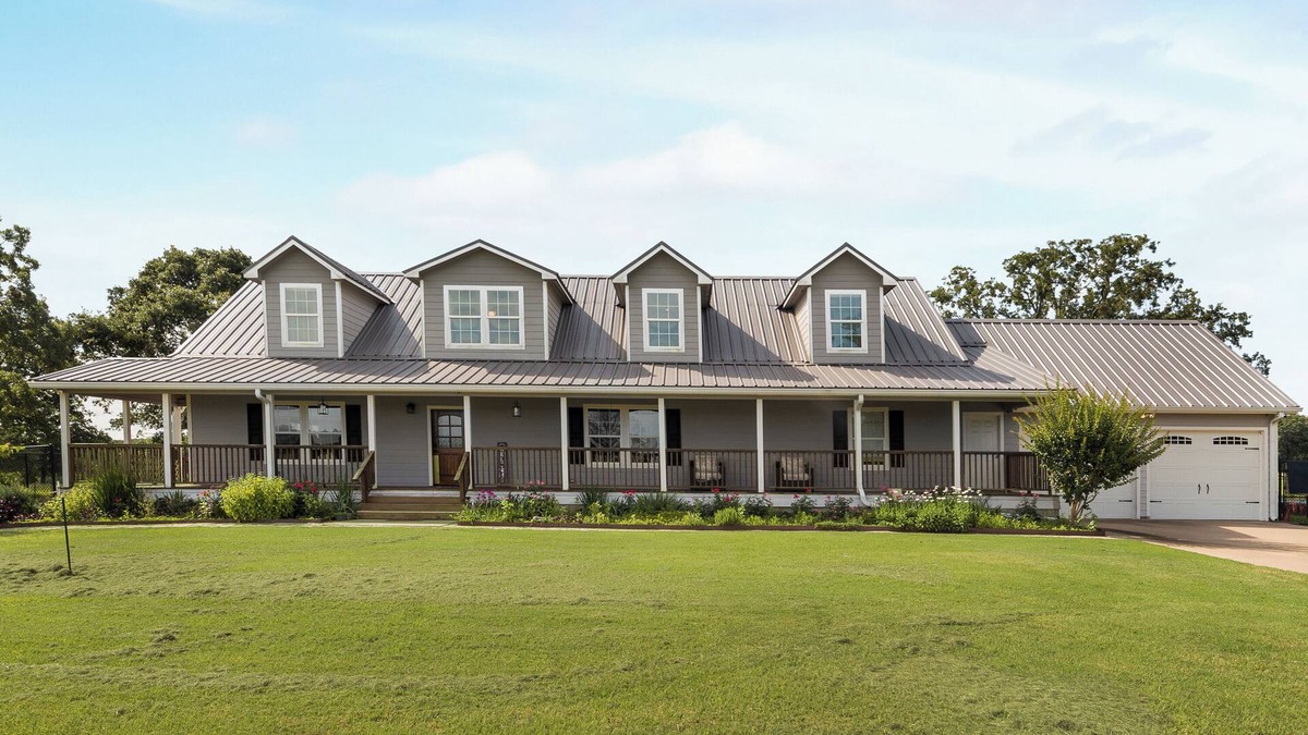 Kemp House | Whispering Vines Ranch-Serene Nature Retreat-Private 90-acre Escape