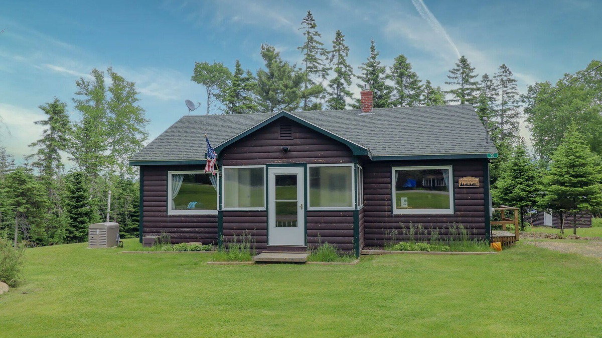 Rangeley Cabin | Whispering Winds | Shared Waterfront w/Large Yard & Fire Pit