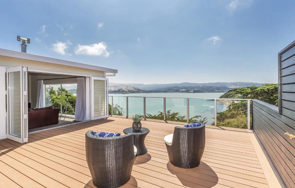 Whitby House | Whitby sea view