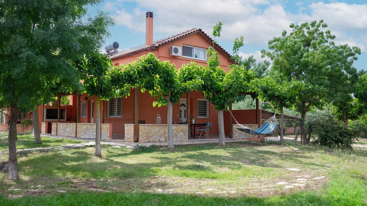 Nea Tirintha House | White & Blue Country House Nafplio