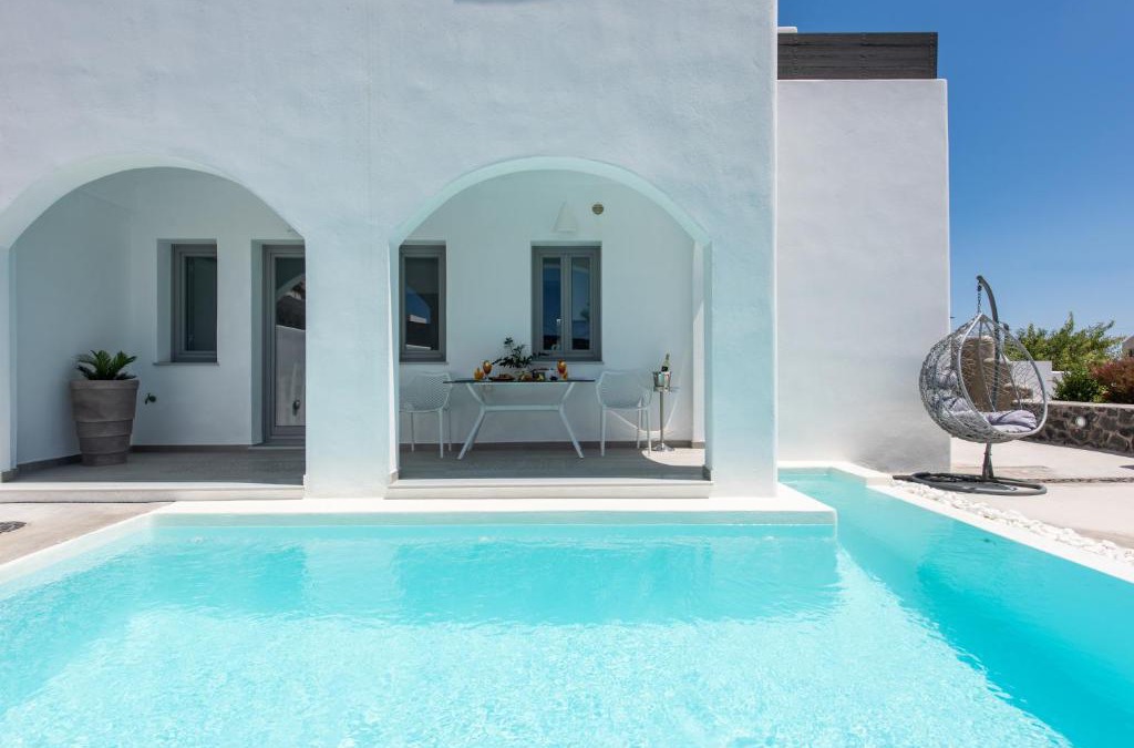Megalochori Apartment | White Harmony Suites