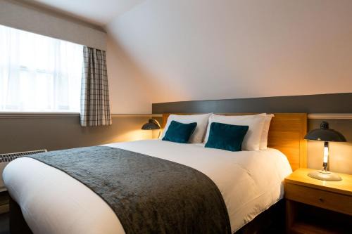 Chalfont St Giles Hotel | White Hart by Chef & Brewer Collection