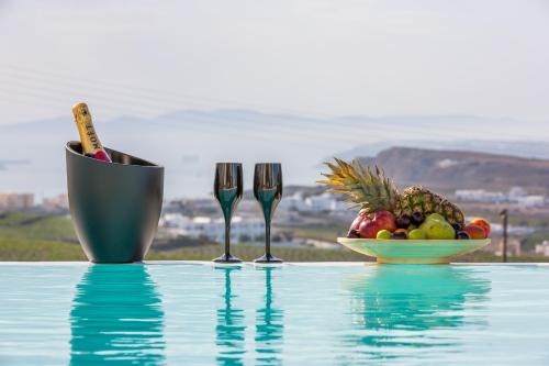 Santorini Villa | White Orchid Villa