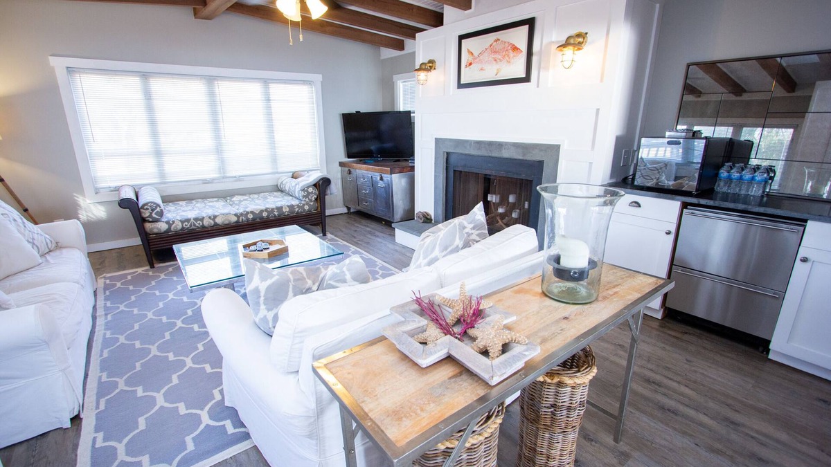 Alligator Point House | White Pelican - Beach-Front Home on Gulf-to-Bay Lot