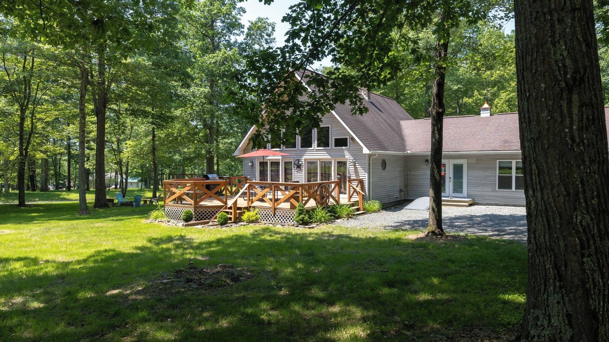 Gaines House | White Pine Getaway : ATV accessible roads