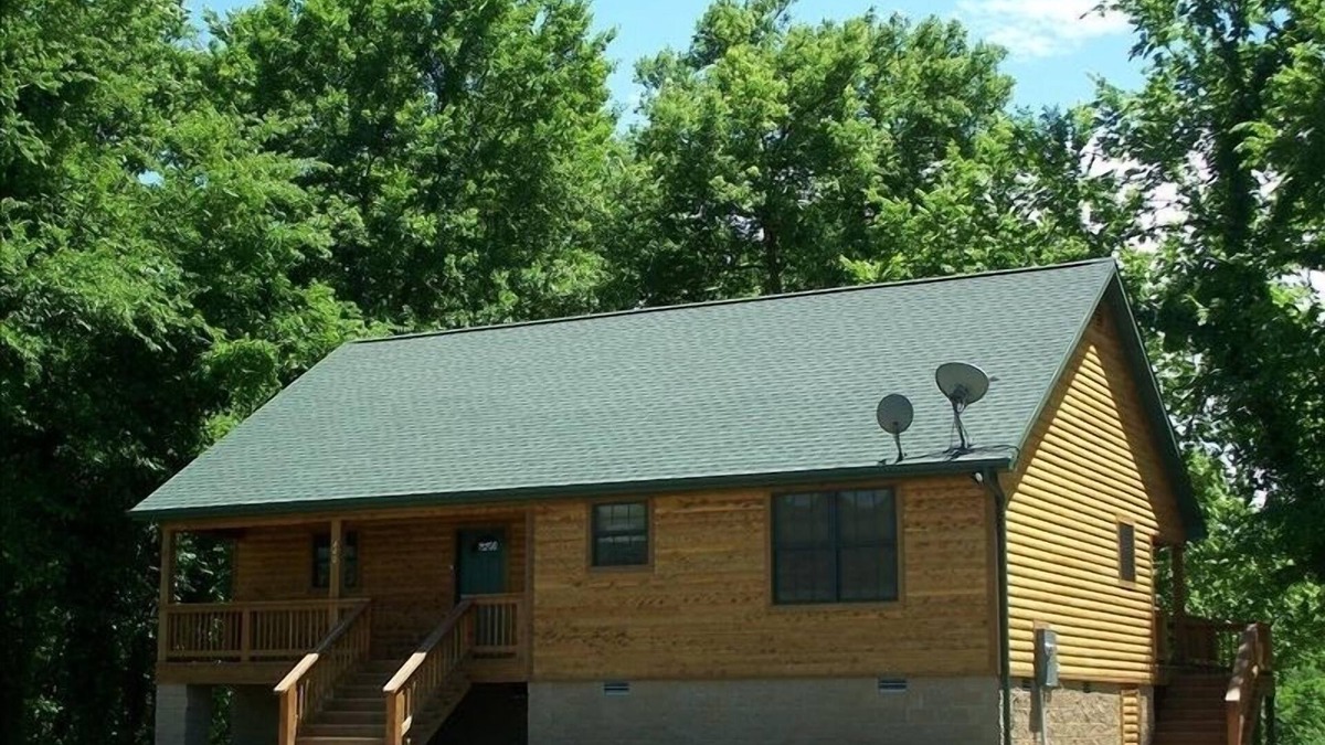 Norfork Cabin | White River Get Away Cabin (Norfork) - River frontage - Open all Year