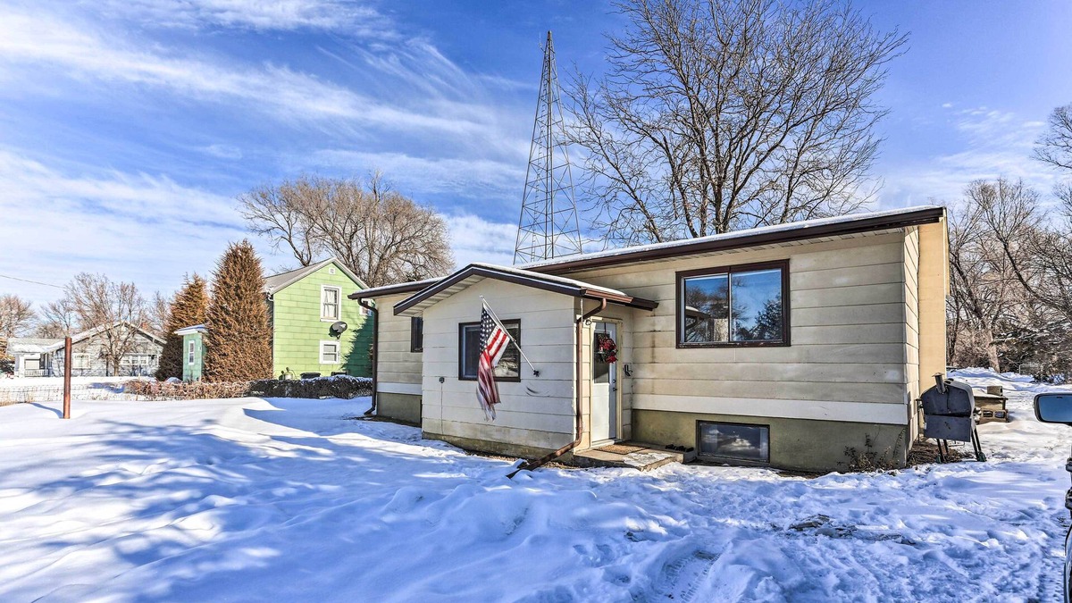 White River House | White River Home, Close to Hunting & Fishing!