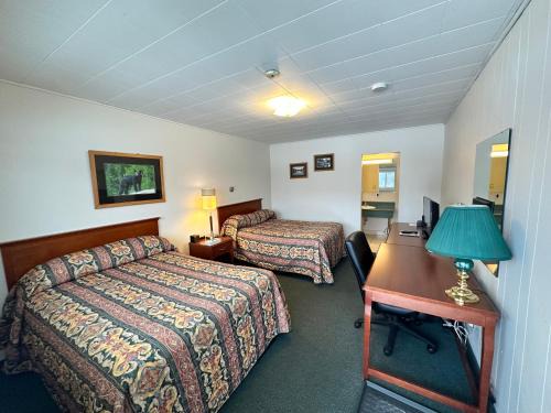 Algoma District Hotel | White River Motel