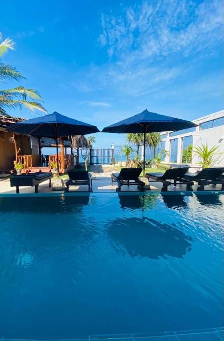 Hikkaduwa House | White Sand Villa - Beach front