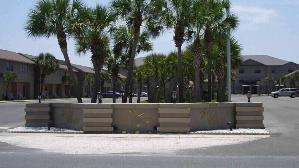 Sugar Beach House | White Sandy Beaches, Gulf Front Complex, Heated Pool, Private Patio