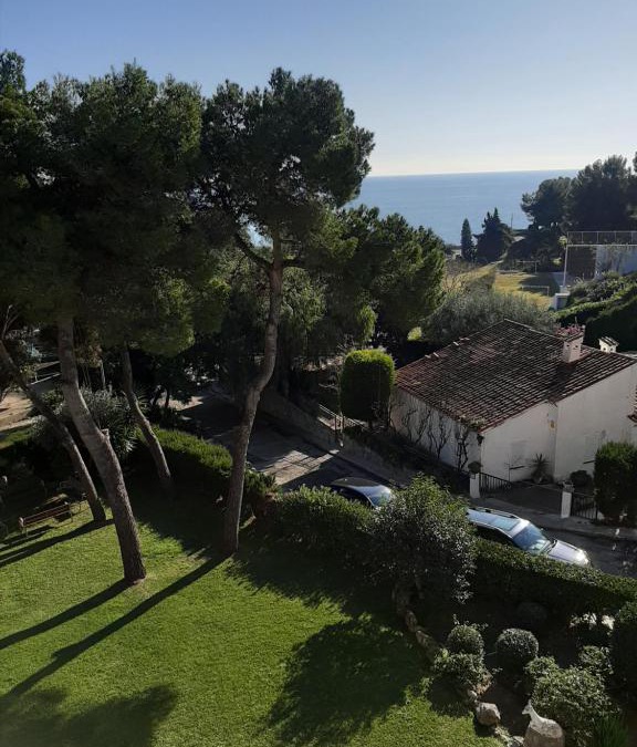 Sant Pol De Mar Apartment | White Stones Beach In Sant Pol de Mar