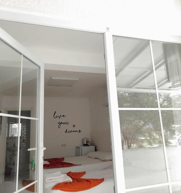 Sarimsakli Bed & Breakfast | White Suite Rooms