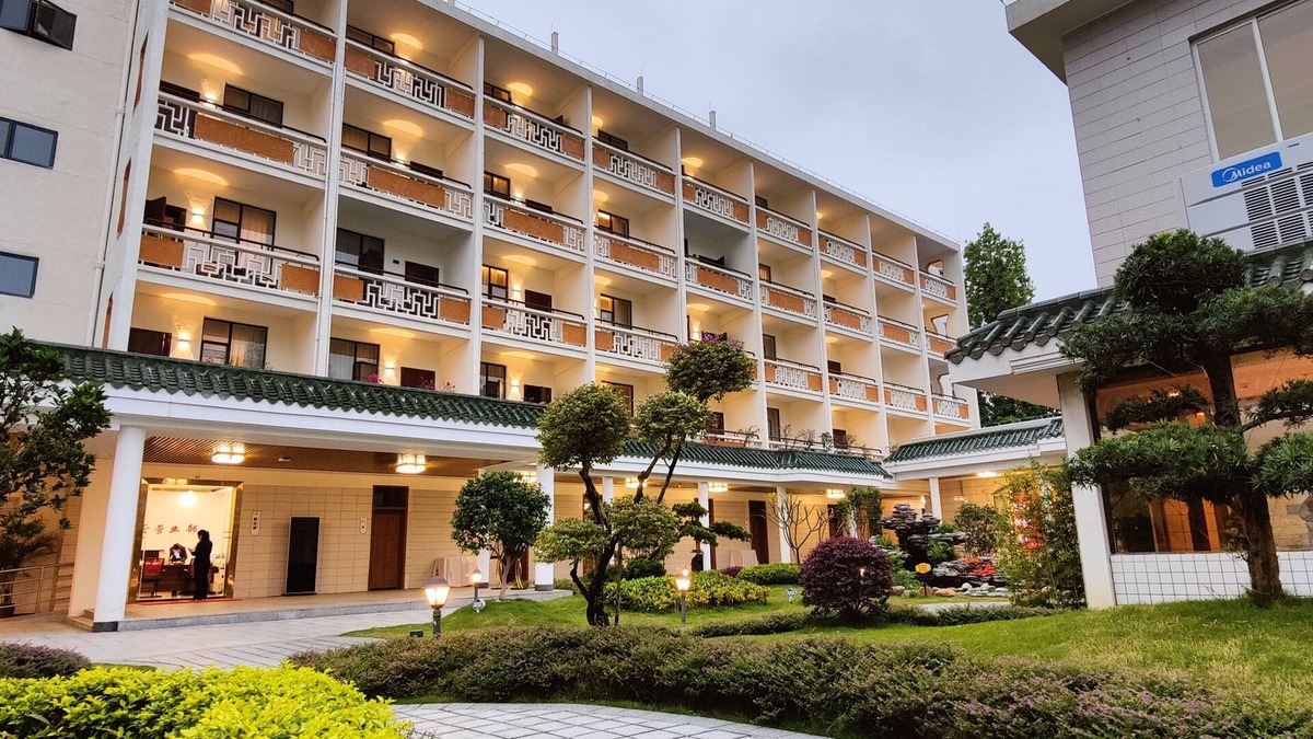 Duanzhou Qu Hotel | White Swan Guest House