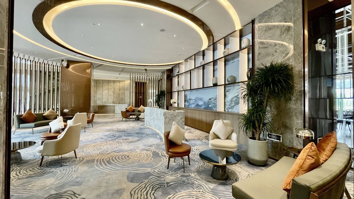 Nanhai Hotel | White Swan VYV Hotel