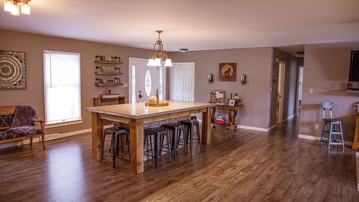 Rhineland House | White Wolf Inn - House
