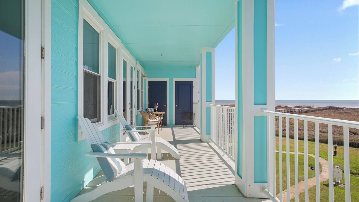 Red Fish Cove Condo | Whitecaps -Beach Front-Front Row- Next to Beach Club