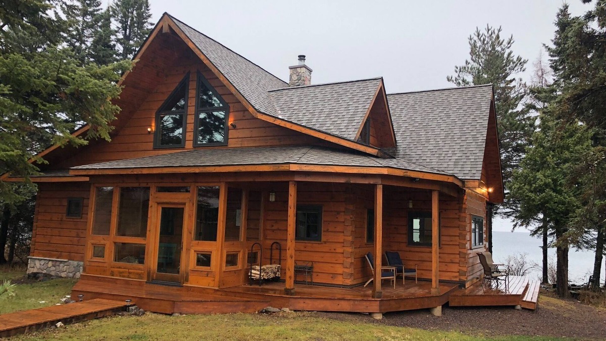 Two Harbors House | Whitecaps on Lake Superior