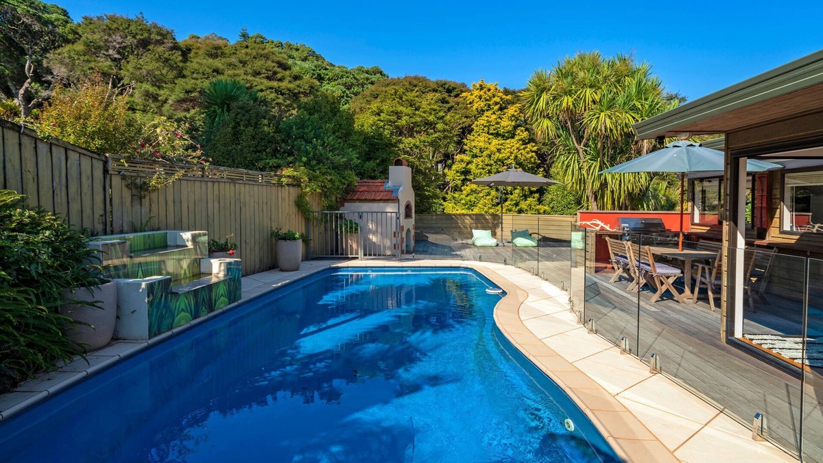 Whitianga House | Whitianga House with Amazing Views & Pool