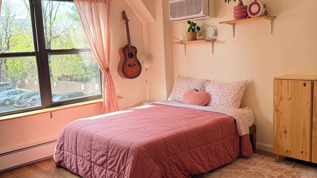 Hackensack Condo | Whole Hackensack Apartment close to NYC and MetLife