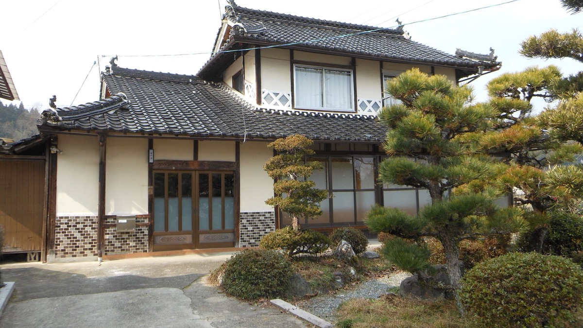 Maniwa House | Why not relax in a country house