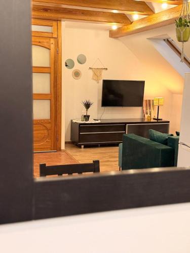 Miszewko Apartment | Widokowo - Apartament z tarasem i ogródkiem