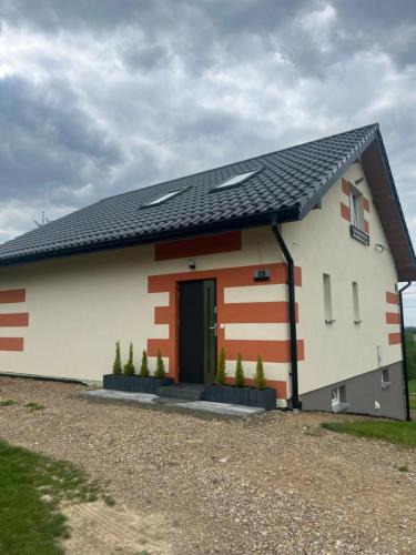 Połwies House | Widokowy zakątek niedaleko Energylandi Zator