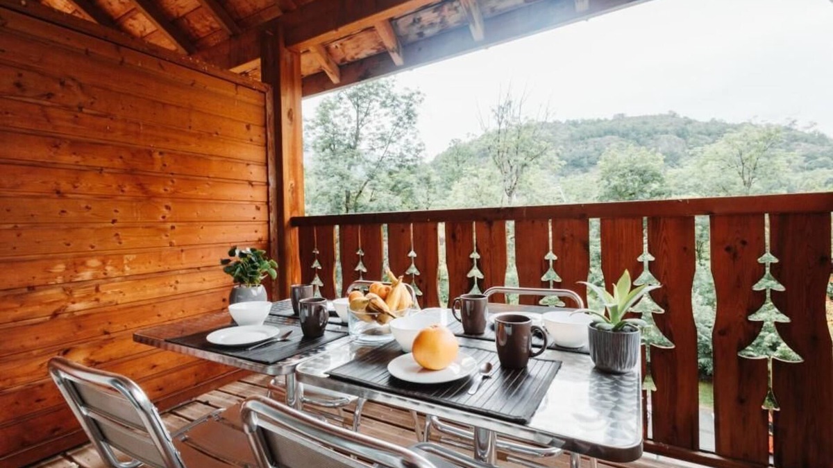 Ax-les-Thermes Apartment | Wifi, terrace, balcony, parking, tv, ski locker, 56m², Ax-Les-Thermes
