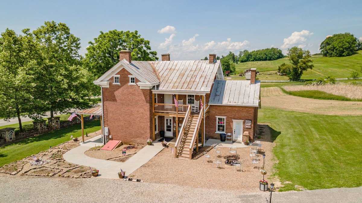 East Millsboro Other | Wild Acres Farm, Fishery and Hunting Preserve - Lodge