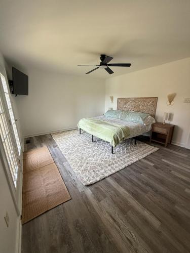 La Crosse House | Wild and Free! Lakefront Oasis on Great Creek!