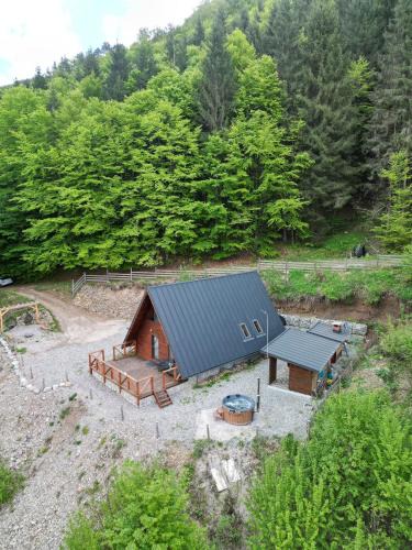 Malaia House | Wild Cabin