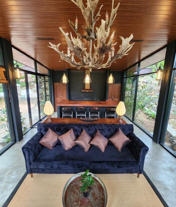 Hildummulla Villa | Wild Cassia