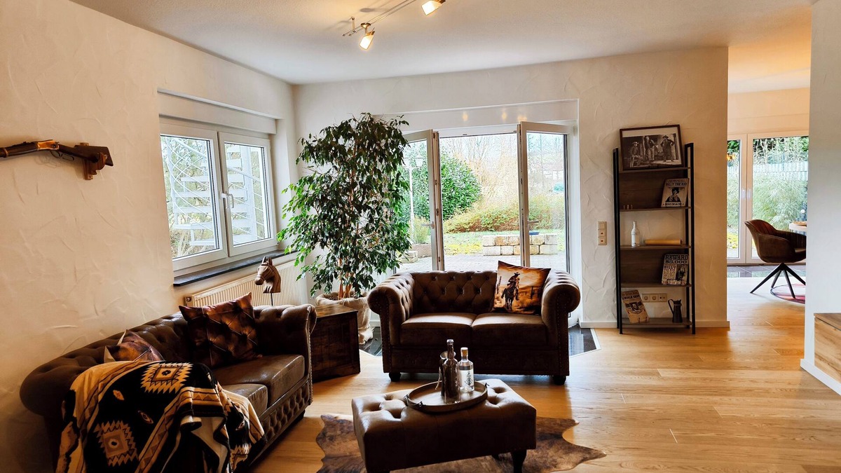 Katzweiler Apartment | Wild Western Apartment- TLA in a quiet location by the river