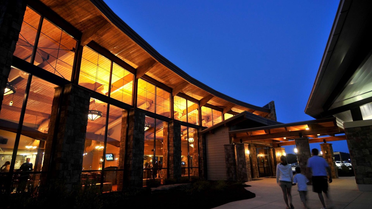 Sevierville Resort | Wilderness at the Smokies - Stone Hill Lodge