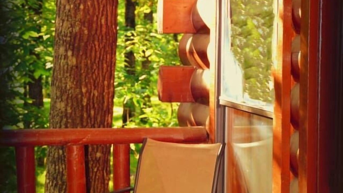Octavia Cabin | Wilderness Cabin on North End of Broken Bow Lake
