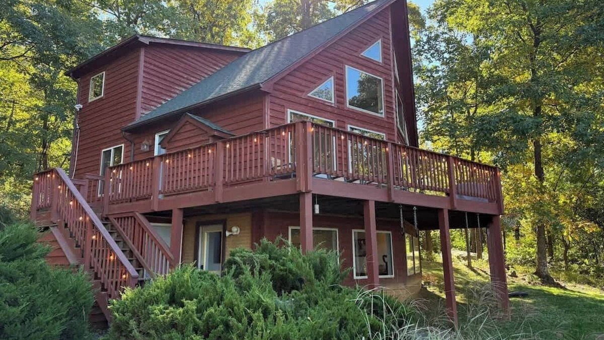 Linden Cabin | Wilderness Ridge | Private Cabin w/Mountain Views