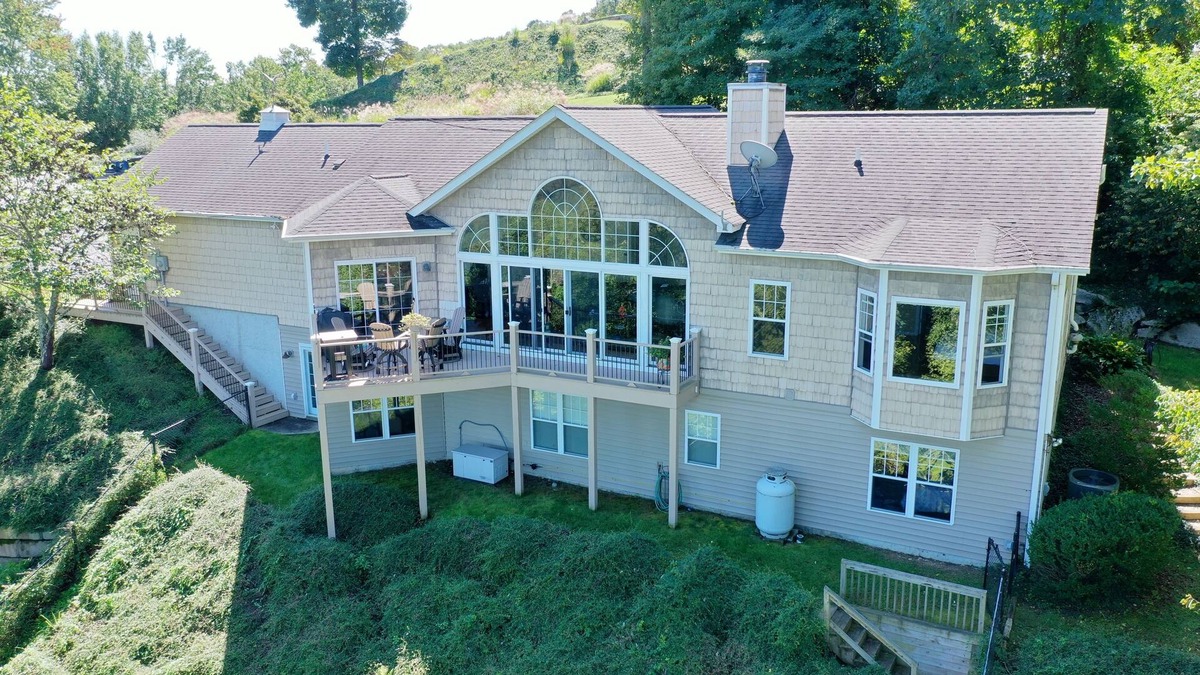 Laurel Park House | *Wildwood Mountain Lodge*Scenic View-Luxury Living Near Asheville/Hendersonville