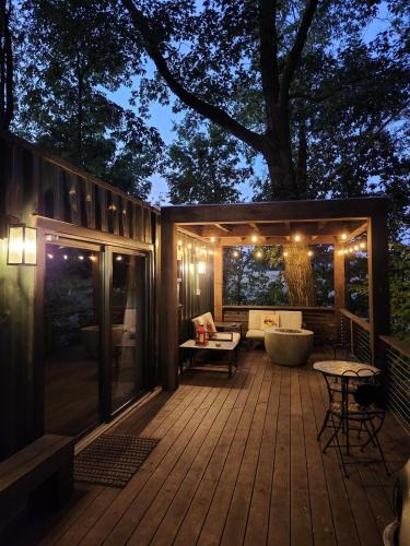 Dalton Villa | Wildwood Retreat