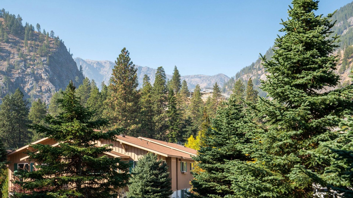 Leavenworth Condo | Wilkommen to Mountain View