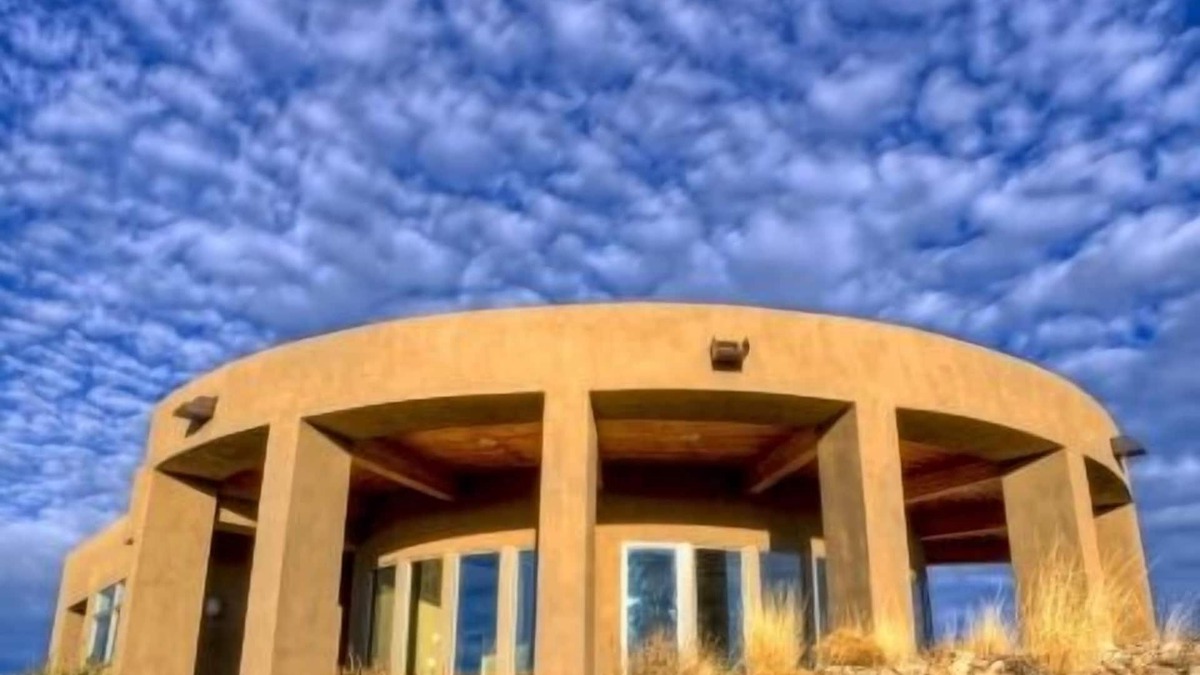 Youngsville House | *WILL TAKE YOUR BREATH AWAY* 360 Degree Views of Abiquiu Lake & Ghost Ranch