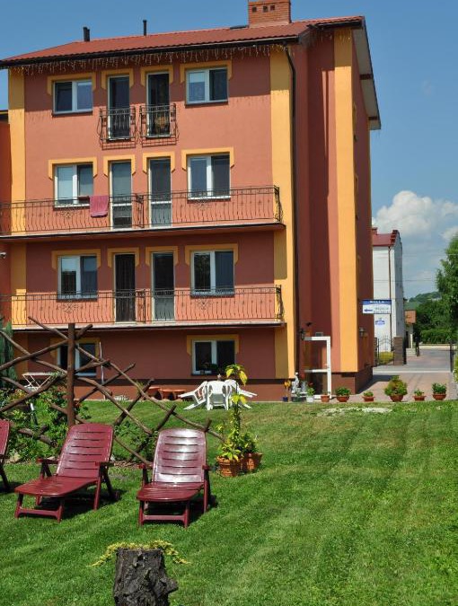 Busko-Zdroj House | Willa Dorotka