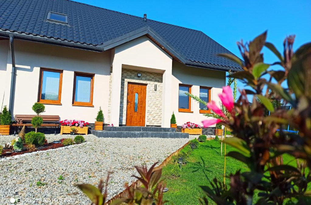 Baligrod Villa | Willa Maja Bieszczady noclegi Bieszczady