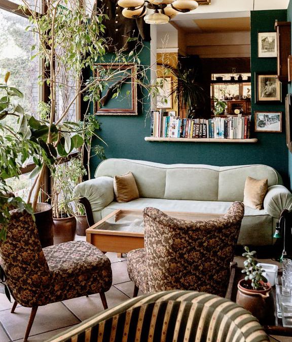 Miedzygorze Bed & Breakfast | Willa Pod Dobrym Humorem