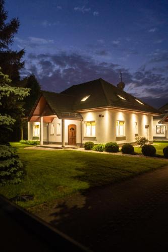 Milkow Villa | Willa u Basi 2