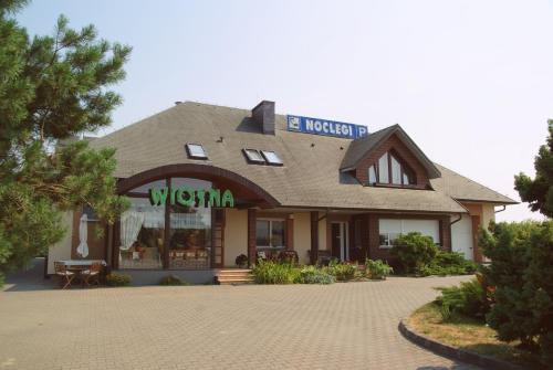 Wrzesnia Hotel | Willa Wiosna