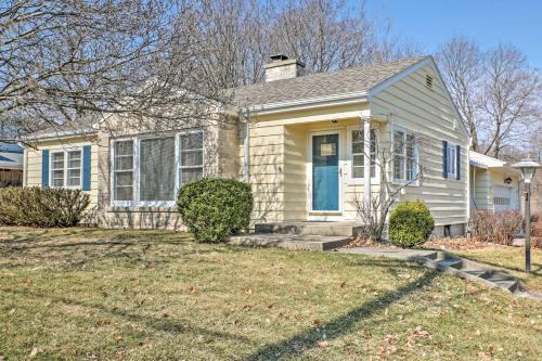 Williams Bay House | Williams Bay Retreat Walk to Lake Geneva and Town!