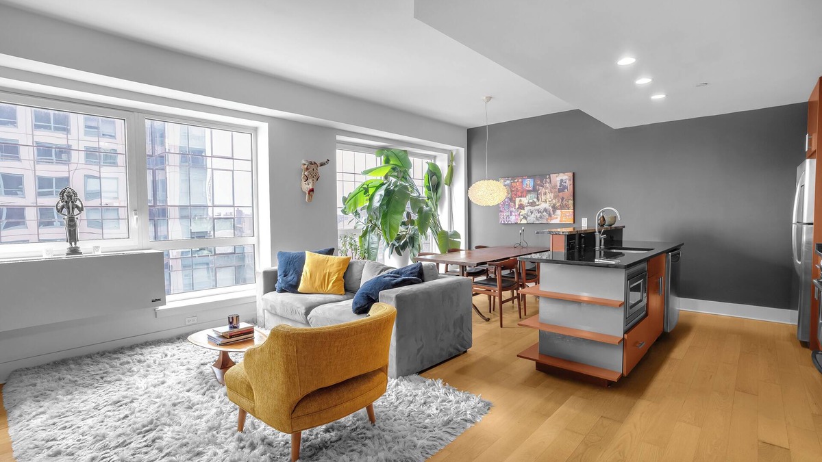 Firms Condo | Williamsburg, waterfront 2-bedroom condo with AC, WiFi