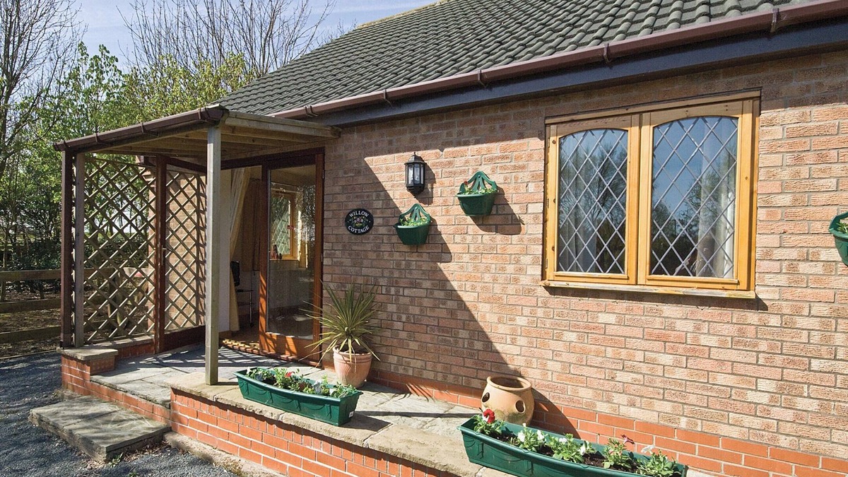 Mappleton Cottage | Willow Cottage - E4778