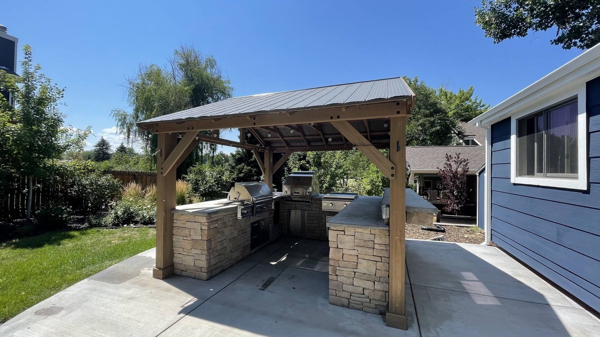 Englewood House | Willow Creek Oasis with Amazing Outdoor Kitchen
