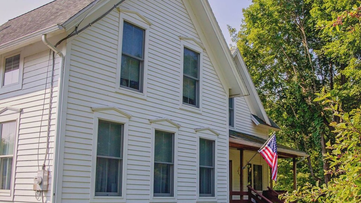 Canton Other | Willow View - 4-bedroom renovated Farmhouse surrounded by nature