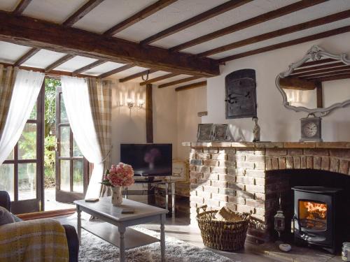 Weston on Trent House | Wilma Cottage